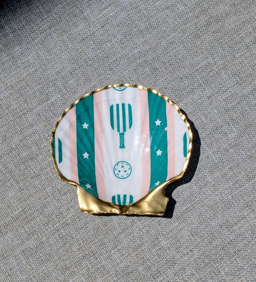 Pickleball Decoupage Scallop Shell