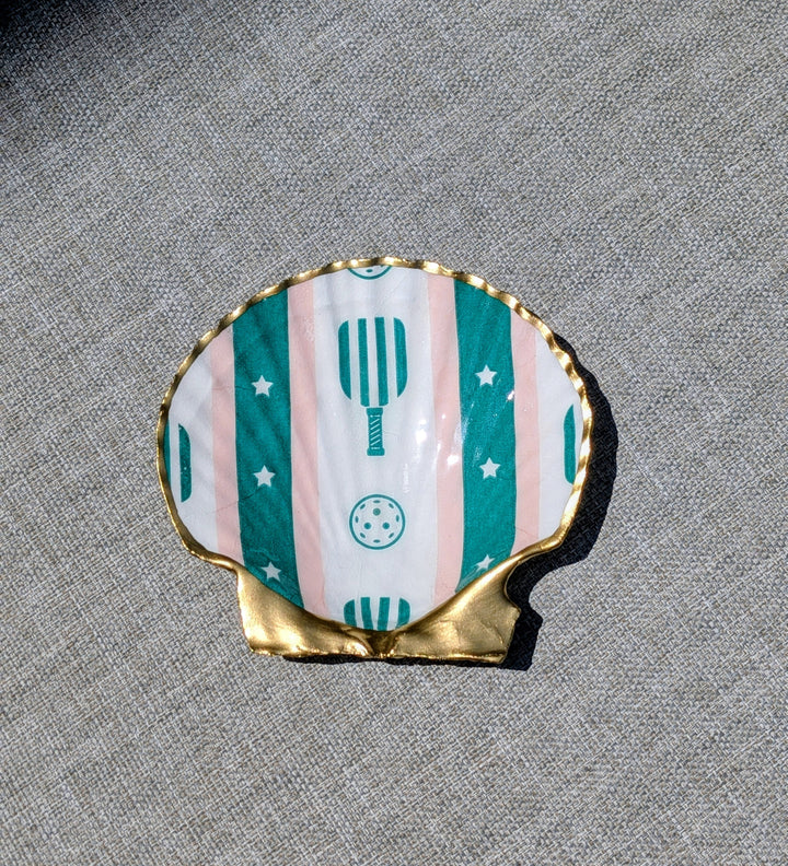 Pickleball Decoupage Scallop Shell