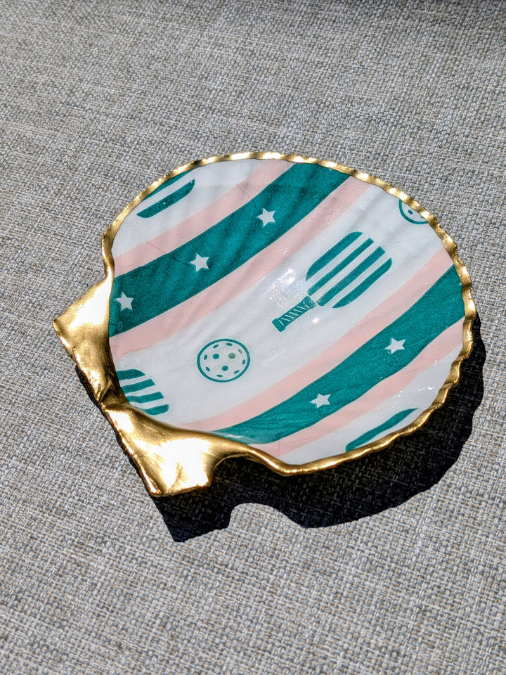 Pickleball Decoupage Scallop Shell