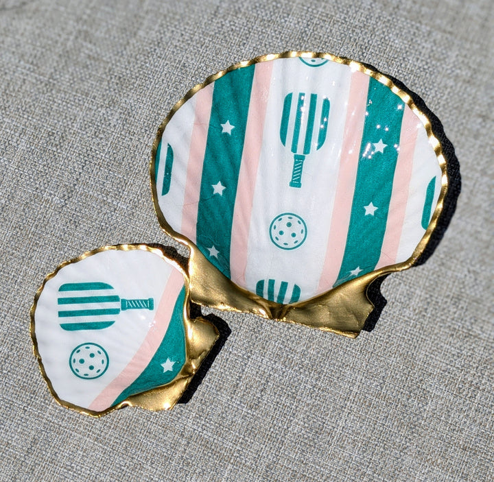 Pickleball Decoupage Scallop Shell